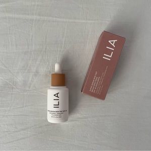 ilia super serum skin tint broad spectrum spf 40 sunscreen in shade ST11 matira